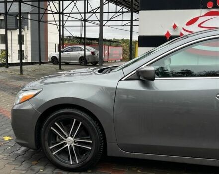 Серый Ниссан Альтима, объемом двигателя 2.5 л и пробегом 95 тыс. км за 12300 $, фото 2 на Automoto.ua
