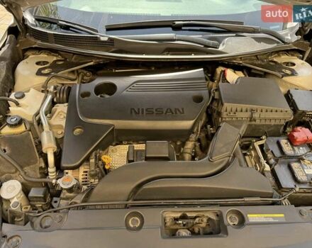 Серый Ниссан Альтима, объемом двигателя 2.49 л и пробегом 64 тыс. км за 14000 $, фото 8 на Automoto.ua
