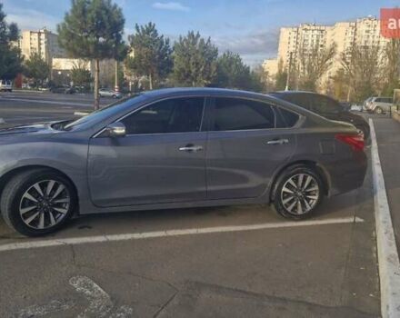 Серый Ниссан Альтима, объемом двигателя 2.49 л и пробегом 224 тыс. км за 10700 $, фото 7 на Automoto.ua
