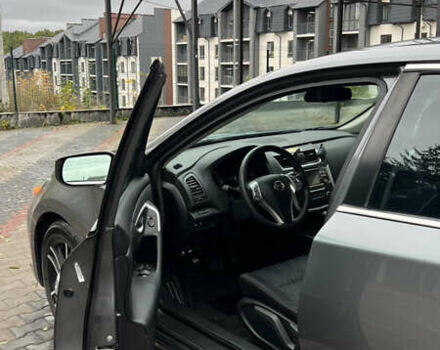 Сірий Ніссан Альтіма, об'ємом двигуна 2.49 л та пробігом 94 тис. км за 13800 $, фото 13 на Automoto.ua