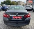 Серый Ниссан Альтима, объемом двигателя 2.5 л и пробегом 186 тыс. км за 8800 $, фото 4 на Automoto.ua