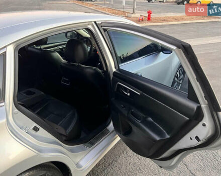 Серый Ниссан Альтима, объемом двигателя 2.49 л и пробегом 44 тыс. км за 2900 $, фото 8 на Automoto.ua