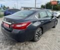 Серый Ниссан Альтима, объемом двигателя 2.5 л и пробегом 186 тыс. км за 8800 $, фото 5 на Automoto.ua