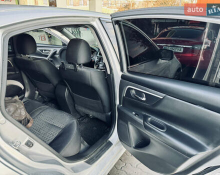 Серый Ниссан Альтима, объемом двигателя 2.49 л и пробегом 117 тыс. км за 11200 $, фото 9 на Automoto.ua