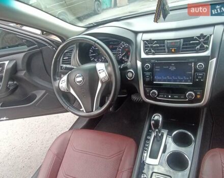 Сірий Ніссан Альтіма, об'ємом двигуна 2.49 л та пробігом 140 тис. км за 12900 $, фото 7 на Automoto.ua