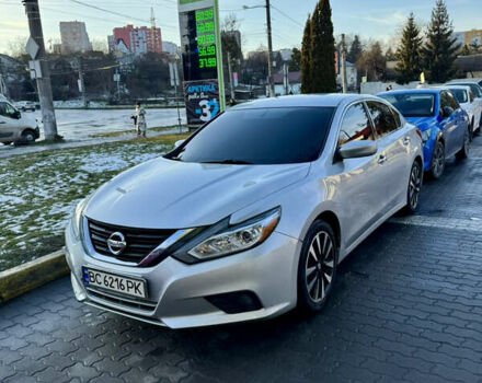 Серый Ниссан Альтима, объемом двигателя 2.49 л и пробегом 117 тыс. км за 11200 $, фото 5 на Automoto.ua