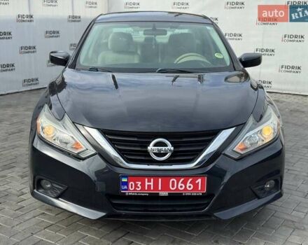 Серый Ниссан Альтима, объемом двигателя 2.5 л и пробегом 186 тыс. км за 8800 $, фото 1 на Automoto.ua