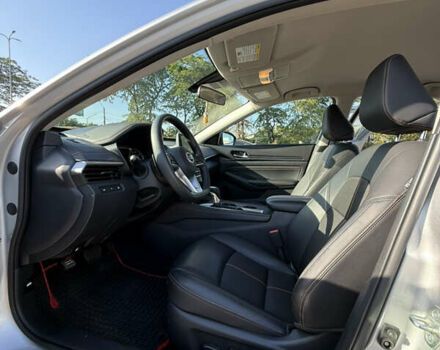 Серый Ниссан Альтима, объемом двигателя 2.49 л и пробегом 28 тыс. км за 16900 $, фото 14 на Automoto.ua