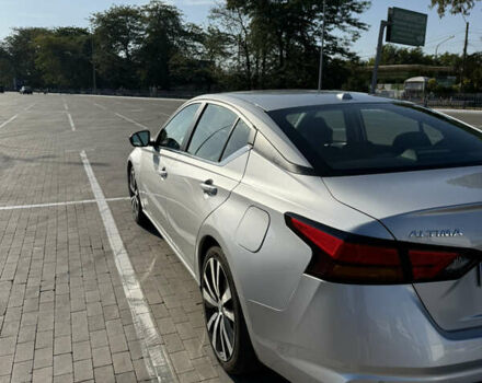 Серый Ниссан Альтима, объемом двигателя 2.49 л и пробегом 28 тыс. км за 16900 $, фото 5 на Automoto.ua