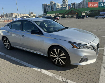 Серый Ниссан Альтима, объемом двигателя 2.49 л и пробегом 28 тыс. км за 16900 $, фото 2 на Automoto.ua