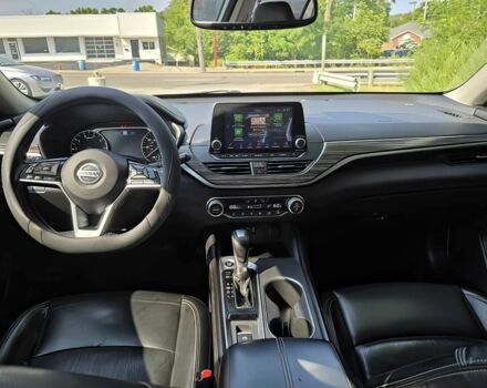 Серый Ниссан Альтима, объемом двигателя 2.5 л и пробегом 43 тыс. км за 3800 $, фото 9 на Automoto.ua