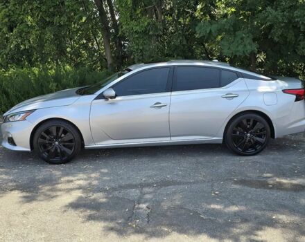 Серый Ниссан Альтима, объемом двигателя 2.5 л и пробегом 43 тыс. км за 3800 $, фото 3 на Automoto.ua