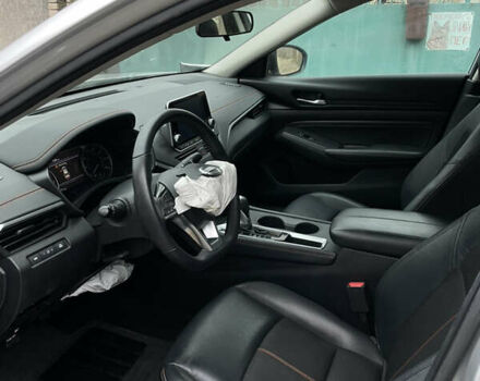 Сірий Ніссан Альтіма, об'ємом двигуна 2.49 л та пробігом 99 тис. км за 11500 $, фото 6 на Automoto.ua