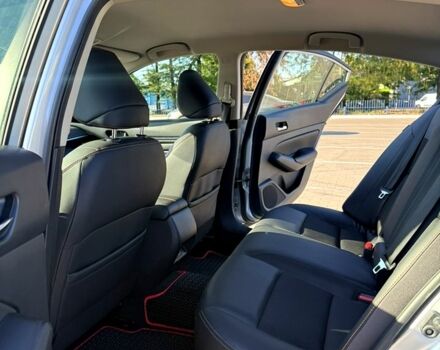 Серый Ниссан Альтима, объемом двигателя 2.5 л и пробегом 28 тыс. км за 16900 $, фото 6 на Automoto.ua