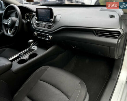 Сірий Ніссан Альтіма, об'ємом двигуна 2.5 л та пробігом 82 тис. км за 14500 $, фото 27 на Automoto.ua