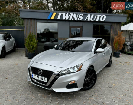 Сірий Ніссан Альтіма, об'ємом двигуна 2.5 л та пробігом 82 тис. км за 14500 $, фото 10 на Automoto.ua