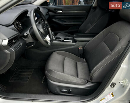 Сірий Ніссан Альтіма, об'ємом двигуна 2.5 л та пробігом 82 тис. км за 14500 $, фото 6 на Automoto.ua