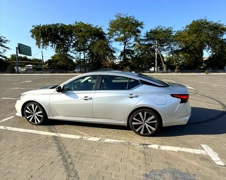 Серый Ниссан Альтима, объемом двигателя 2.5 л и пробегом 28 тыс. км за 16900 $, фото 3 на Automoto.ua