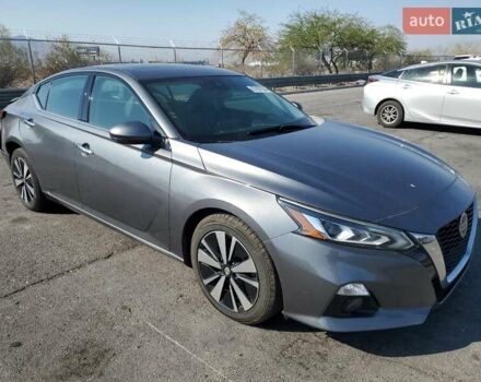 Серый Ниссан Альтима, объемом двигателя 2.49 л и пробегом 136 тыс. км за 2800 $, фото 3 на Automoto.ua