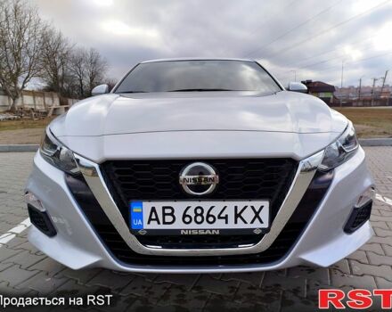Серый Ниссан Альтима, объемом двигателя 25 л и пробегом 43 тыс. км за 16700 $, фото 6 на Automoto.ua