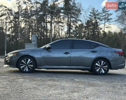 Серый Ниссан Альтима, объемом двигателя 2.49 л и пробегом 144 тыс. км за 17999 $, фото 1 на Automoto.ua