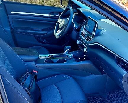 Сірий Ніссан Альтіма, об'ємом двигуна 2.5 л та пробігом 27 тис. км за 21200 $, фото 8 на Automoto.ua