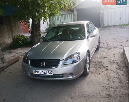 Сірий Ніссан Альтіма, об'ємом двигуна 2 л та пробігом 109 тис. км за 4200 $, фото 1 на Automoto.ua
