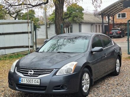 Серый Ниссан Альтима, объемом двигателя 2.5 л и пробегом 183 тыс. км за 6450 $, фото 1 на Automoto.ua