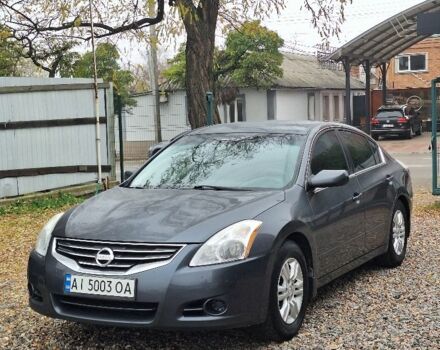 Серый Ниссан Альтима, объемом двигателя 2.5 л и пробегом 183 тыс. км за 6450 $, фото 1 на Automoto.ua