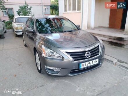Серый Ниссан Альтима, объемом двигателя 2.5 л и пробегом 214 тыс. км за 8900 $, фото 1 на Automoto.ua