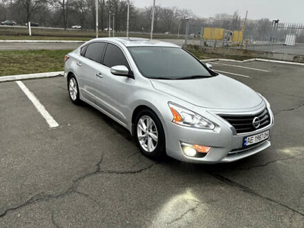 Сірий Ніссан Альтіма, об'ємом двигуна 2.49 л та пробігом 162 тис. км за 11000 $, фото 1 на Automoto.ua