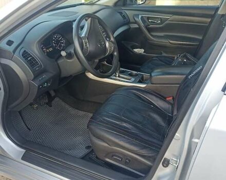 Серый Ниссан Альтима, объемом двигателя 2.49 л и пробегом 194 тыс. км за 8200 $, фото 1 на Automoto.ua