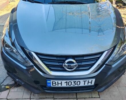 Ниссан Альтима 2016 в Одессе на Automoto.ua Серый Ниссан Альтима, объемом двигателя 2.5 л и пробегом 190 тыс. км за 8700 $, фото 1 на Automoto.ua