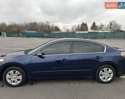 Синий Ниссан Альтима, объемом двигателя 2.5 л и пробегом 120 тыс. км за 7450 $, фото 21 на Automoto.ua