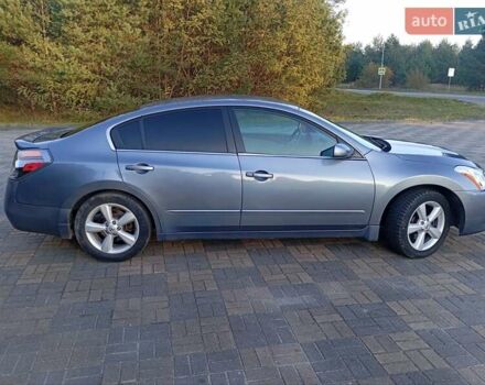 Синій Ніссан Альтіма, об'ємом двигуна 2.49 л та пробігом 156 тис. км за 6500 $, фото 8 на Automoto.ua