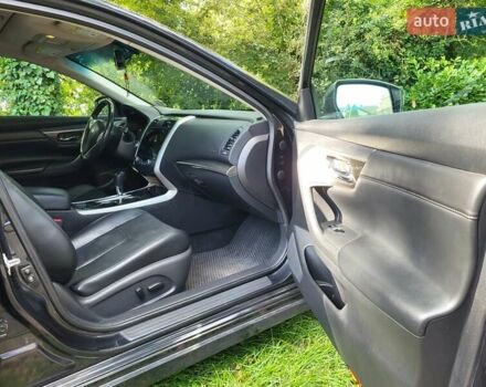 Синій Ніссан Альтіма, об'ємом двигуна 2.5 л та пробігом 153 тис. км за 8721 $, фото 22 на Automoto.ua