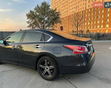 Синий Ниссан Альтима, объемом двигателя 2.5 л и пробегом 98 тыс. км за 9900 $, фото 4 на Automoto.ua