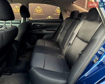 Синий Ниссан Альтима, объемом двигателя 2.49 л и пробегом 211 тыс. км за 10900 $, фото 11 на Automoto.ua