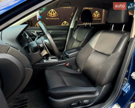 Синий Ниссан Альтима, объемом двигателя 2.49 л и пробегом 211 тыс. км за 10900 $, фото 10 на Automoto.ua