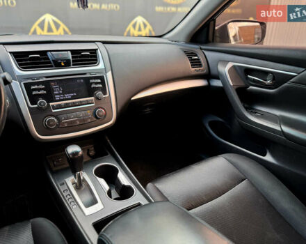 Синий Ниссан Альтима, объемом двигателя 2.49 л и пробегом 211 тыс. км за 10900 $, фото 21 на Automoto.ua