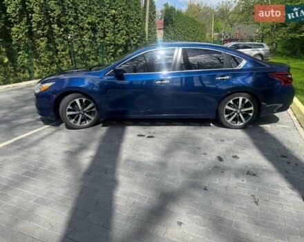 Синий Ниссан Альтима, объемом двигателя 2.49 л и пробегом 210 тыс. км за 10700 $, фото 3 на Automoto.ua