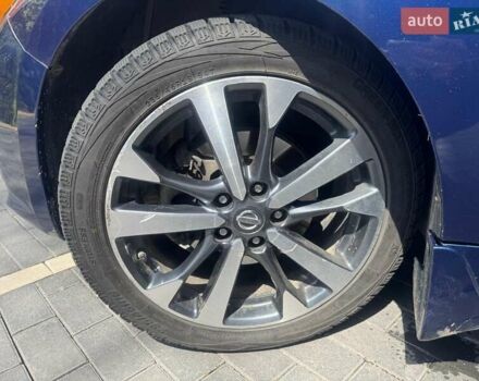 Синий Ниссан Альтима, объемом двигателя 2.49 л и пробегом 210 тыс. км за 10700 $, фото 6 на Automoto.ua