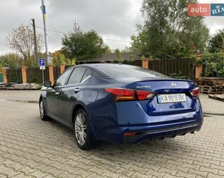 Синий Ниссан Альтима, объемом двигателя 2.49 л и пробегом 112 тыс. км за 15500 $, фото 6 на Automoto.ua