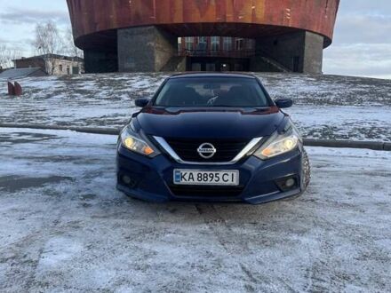 Ніссан Альтіма 2017 у Шепетовке на Automoto.ua Синій Ніссан Альтіма, об'ємом двигуна 2.49 л та пробігом 206 тис. км за 11700 $, фото 1 на Automoto.ua