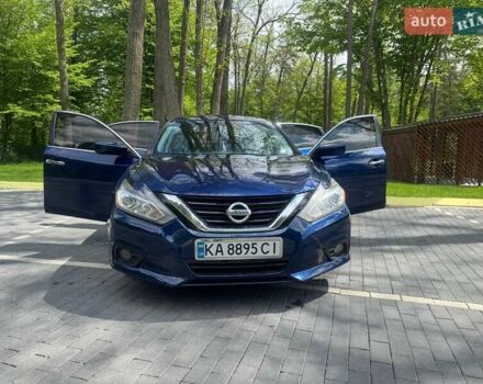 Синий Ниссан Альтима, объемом двигателя 2.49 л и пробегом 210 тыс. км за 10700 $, фото 1 на Automoto.ua