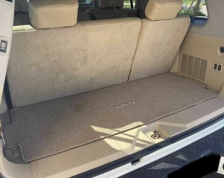 Белый Ниссан Армада, объемом двигателя 5.55 л и пробегом 245 тыс. км за 14500 $, фото 9 на Automoto.ua