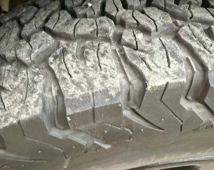 Ниссан Армада 2006 в Одессе на Automoto.ua Черный Ниссан Армада, объемом двигателя 5.6 л и пробегом 240 тыс. км за 13000 $, фото 19 на Automoto.ua