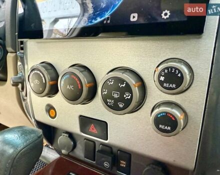 Черный Ниссан Армада, объемом двигателя 5.6 л и пробегом 267 тыс. км за 10999 $, фото 52 на Automoto.ua