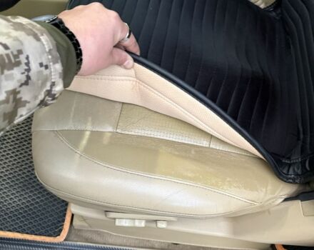 Ниссан Армада 2006 в Одессе на Automoto.ua Черный Ниссан Армада, объемом двигателя 5.6 л и пробегом 240 тыс. км за 13000 $, фото 17 на Automoto.ua