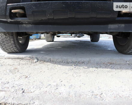 Черный Ниссан Армада, объемом двигателя 5.56 л и пробегом 191 тыс. км за 14999 $, фото 2 на Automoto.ua